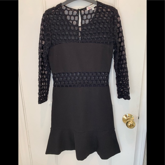 Sandro black lace insert dress. Size 1 (XS) - Picture 2 of 6